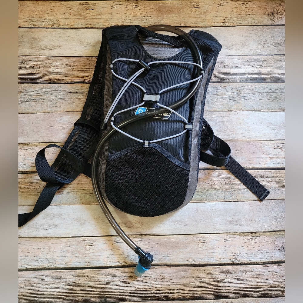 Nalgene Hydration Pack Cycling Hiking Day Backpack